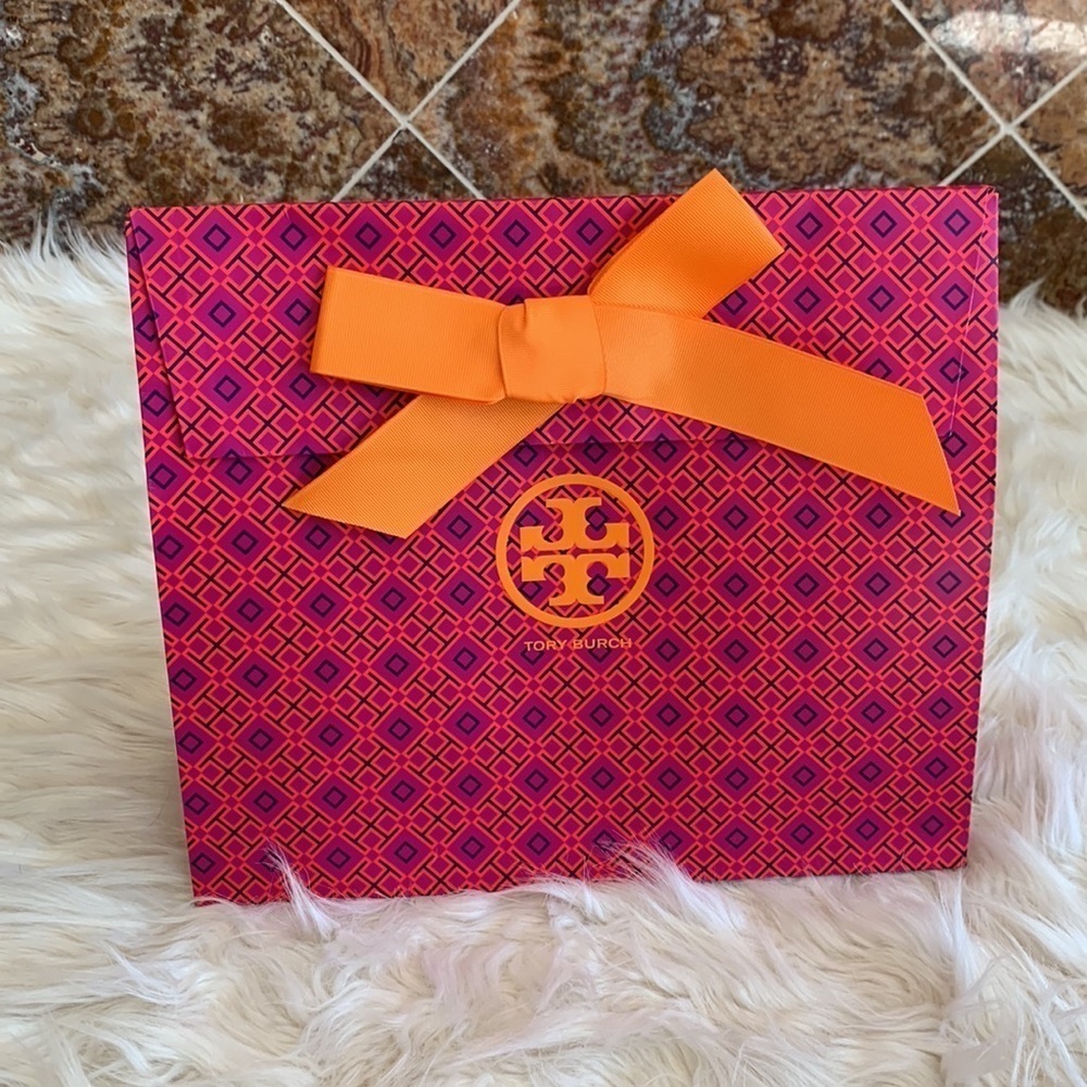 Tory Burch Tile T-Print Medium Pink Purple Paper Shopping Bag - Picture 4 of 9